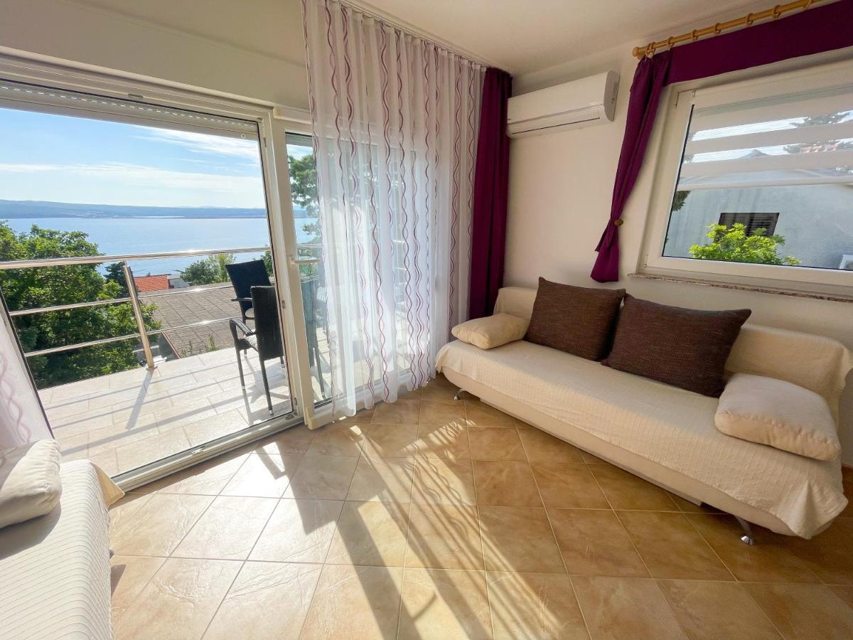 Apartment Nika 2 Dramalj Luaran gambar