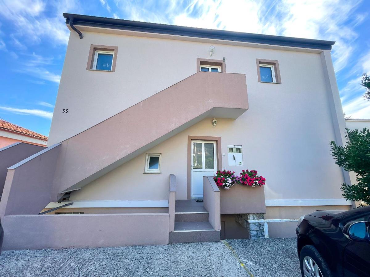 Apartment Nika 2 Dramalj Luaran gambar